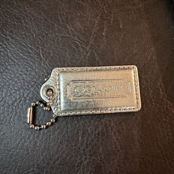 Coach Metallic Silver Leather Replacement Hangtag 2.5 inches Long - Picture 6 of 7